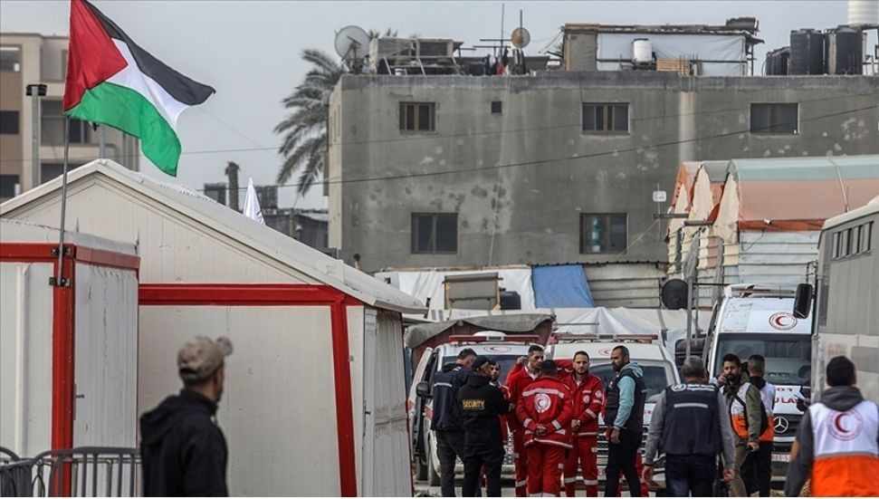 İsrail, Refah Sınır Kapısı’nı Sınırlı Olarak Yayalara Açtı