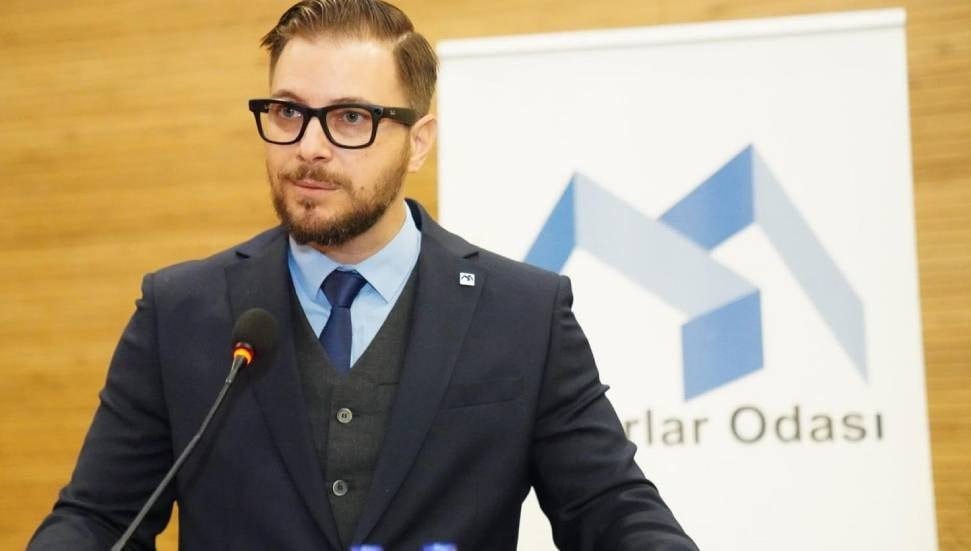 Onur Olguner: Alsancak'taki Yapıların Korunması Hayati Önem Taşıyor