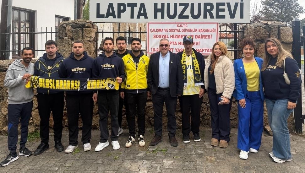 Fenerbahçeliler Derneği'nden Lapta Huzurevi'ne Bayram Ziyareti