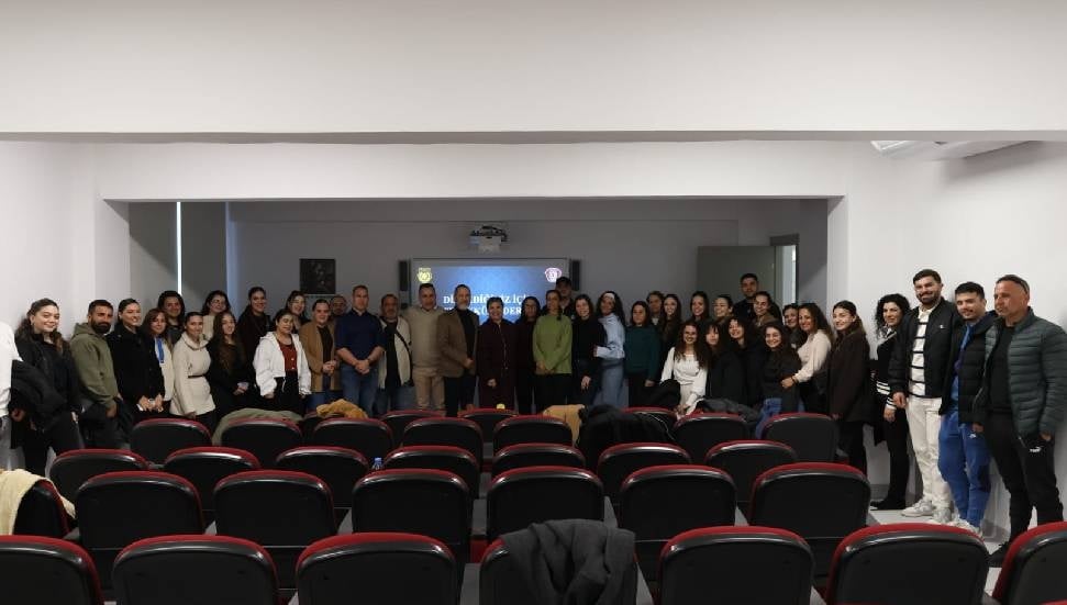 Siber Zorbalık ve Güvenli İnternet Kullanımı Semineri Düzenlendi
