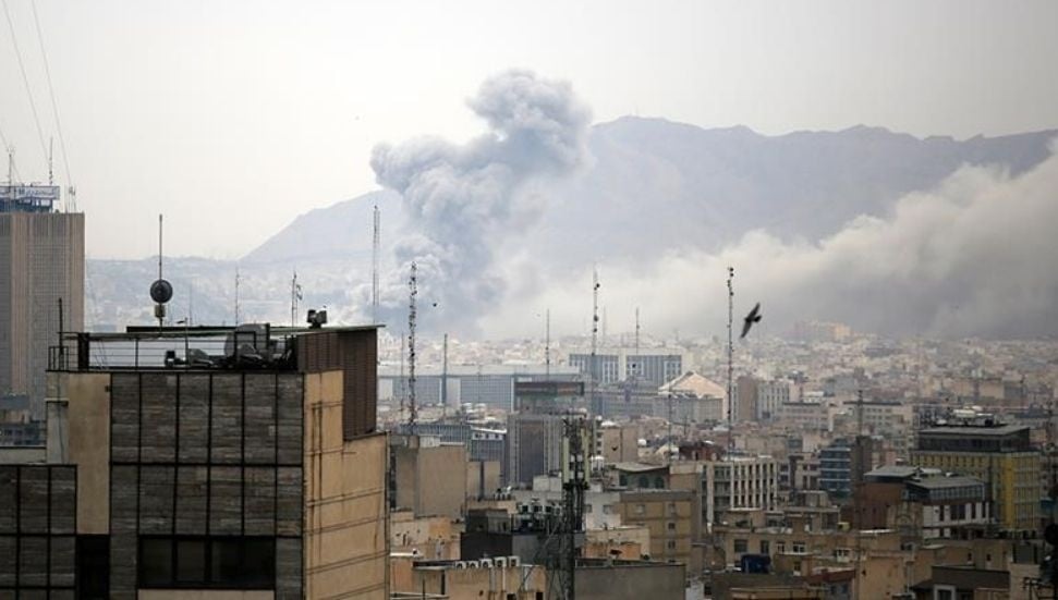 İran, Natanz Nükleer Tesisi'ne ABD ve İsrail Saldırısını Açıkladı