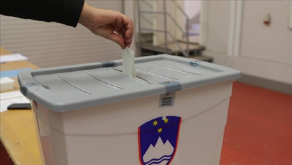 Slovenya'da Genel Seçim Heyecanı: Halk Sandık Başında