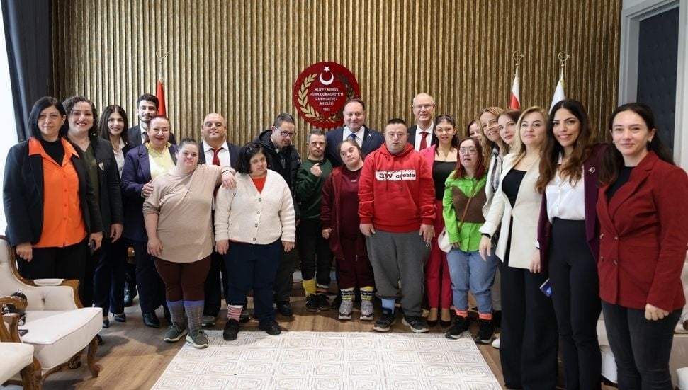 Meclis Başkanı Öztürkler, Down Sendromlu Gençleri Ağırladı