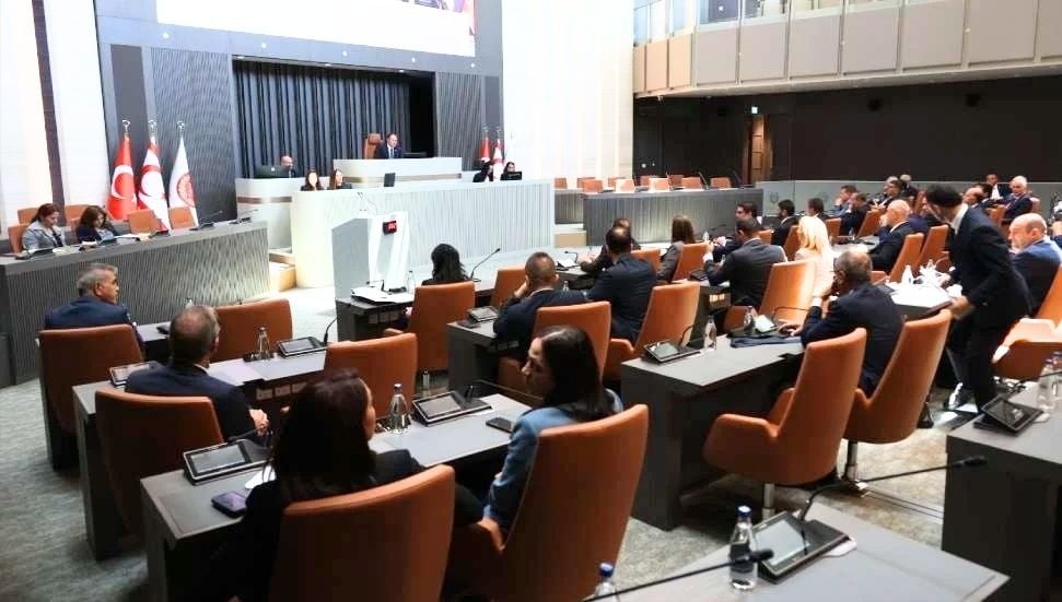 Alçak Orman Arazilerinin Devri ve İcarı Yasa Tasarısı Oy Çokluğuyla Geçti