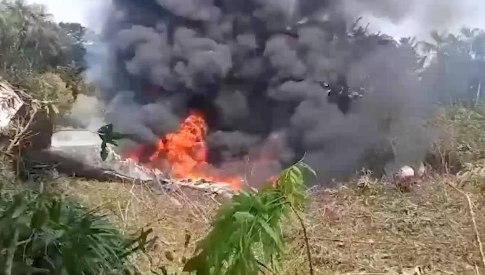 Kolombiya'daki askeri uçağın düşmesiyle ölü sayısı 66'ya ulaştı