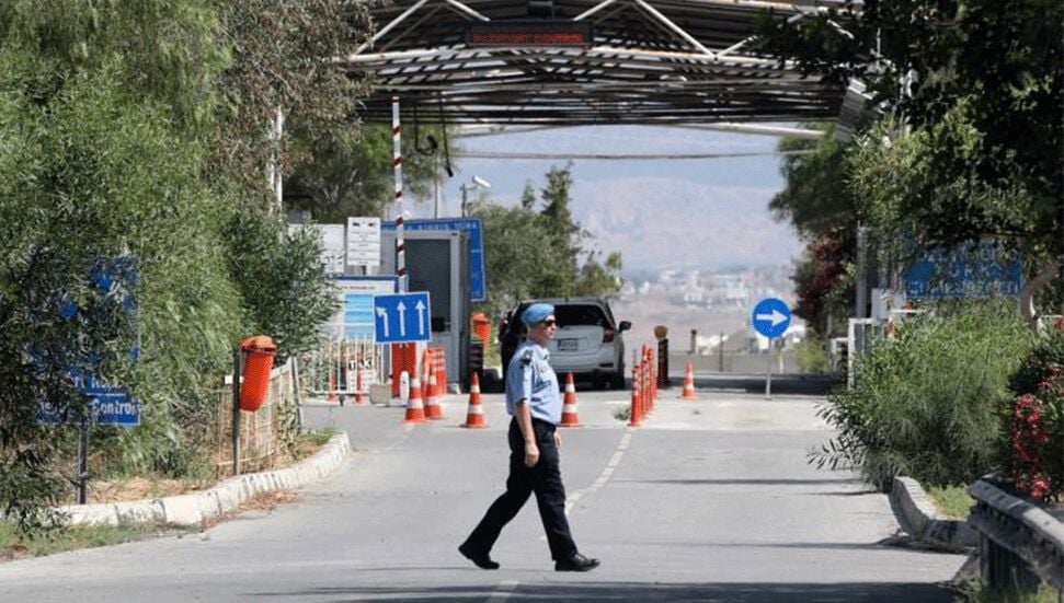 Güney Kıbrıs'a Kaçak Biber Taşıyan Kıbrıslı Türk Yakalandı