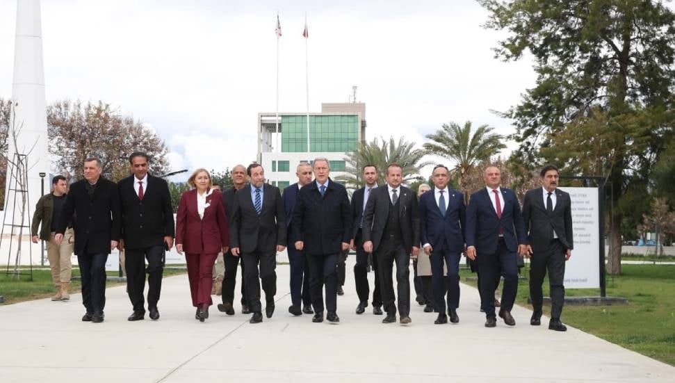 Hulusi Akar KKTC'de: Türkiye Kıbrıs Türklerinin Yanında Duruyor