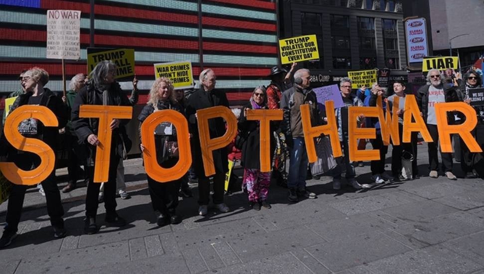 ABD'lilerin Çoğu İran'a Yönelik Saldırıları 'Aşırı' Buluyor