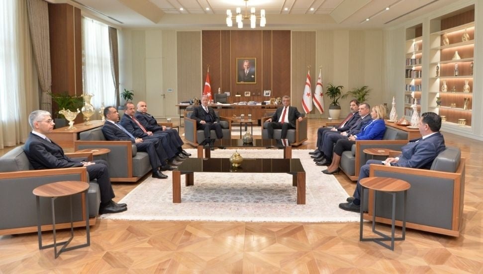 Cumhurbaşkanı Tufan Erhürman, TBMM Savunma Komisyonu ile Görüştü