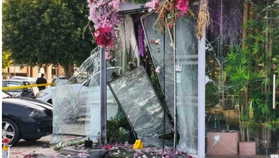 Limasol'da Çiçekçi Dükkanına Bomba Saldırısı Gerçekleşti