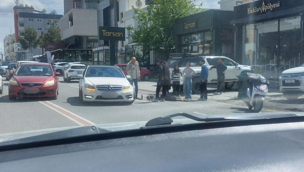 Yenikent’te Yaya Kazası: Yaralı Hastaneye Sevk Edildi
