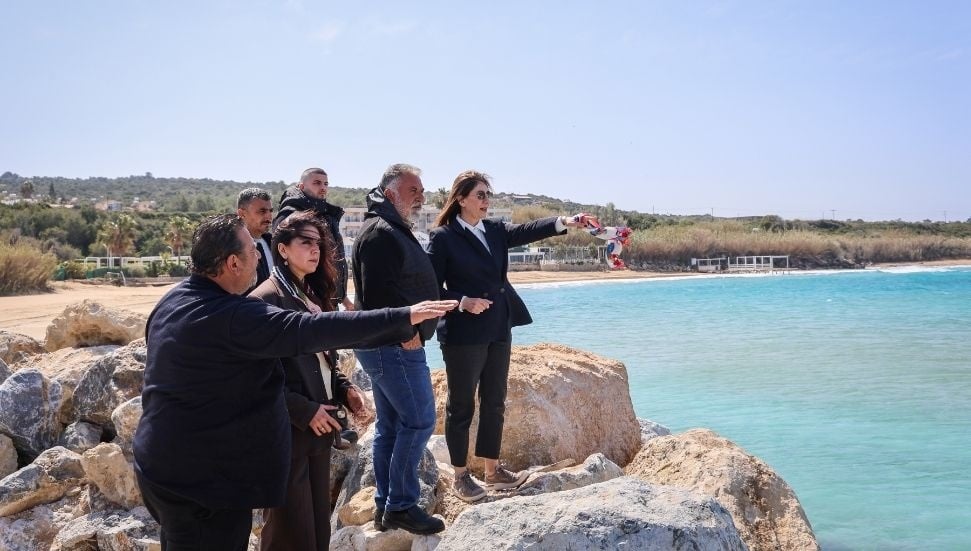 Sıla Usar İncirli, Yenierenköy Balıkçı Barınağı sorunlarını inceledi