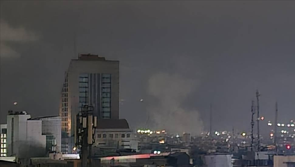 Tahran'da ABD-İsrail Hedefli Patlamalar Art Arda Gerçekleşti