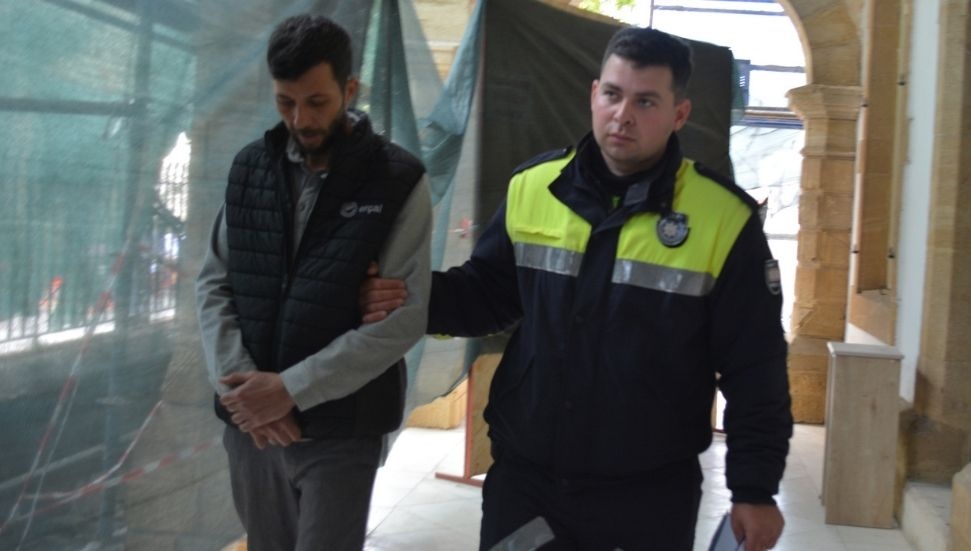 Uyuşturucu Testi Pozitif Çıkan TIR Sürücüsüne 3 Ay Hapis Cezası