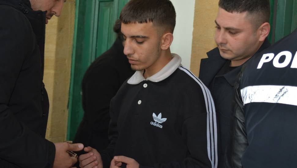 Sarhoşken bıçakla yaralayan zanlı 30 gün tutuklu kalacak