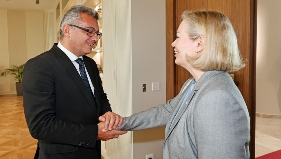 Erhürman, Finlandiya Büyükelçisi Peltokoski'yi Kabul Etti