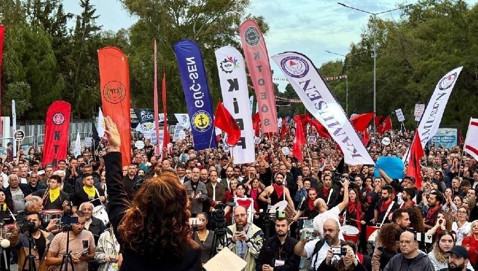 Sendikalar Genel Grevde: Hayat Pahalılığı Kararı Sonrası Meclis Eylemi