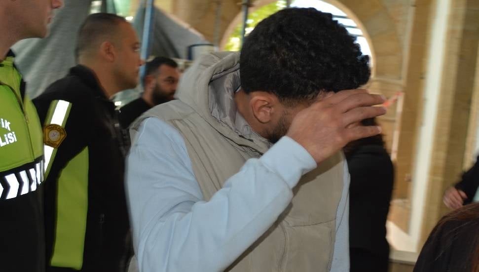 Uyuşturucu ile yakalanan zanlı 8 gün tutuklu kalacak