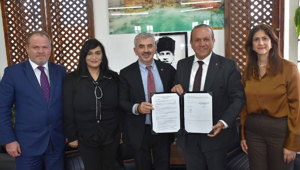 Deprem Farkındalığı Artırmak İçin 18 İstasyona Destek Protokolü