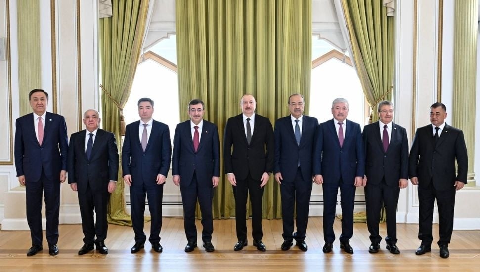 İlham Aliyev, TDT Toplantısı Öncesi Ülkelerin Temsilcileriyle Buluştu