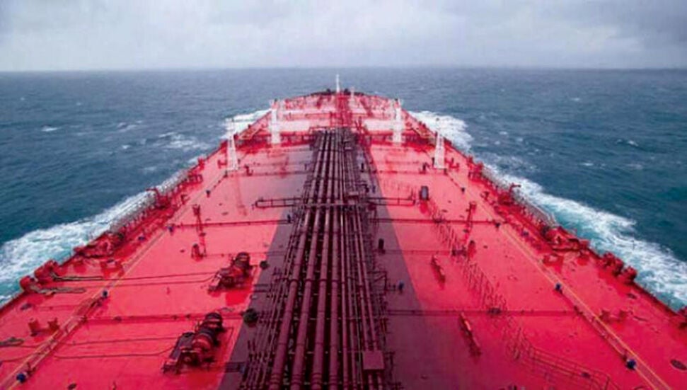 İran, Basra Körfezi'ndeki Petrol Tankerlerine Saldırıda Bulundu