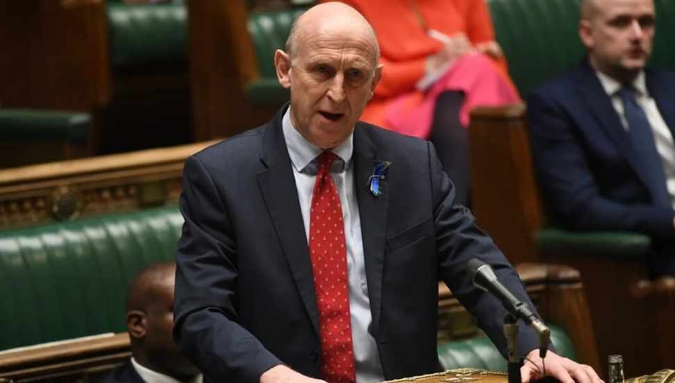 İngiltere Savunma Bakanı: Londra, Ortadoğu'da büyük hava görevleri yürütüyor