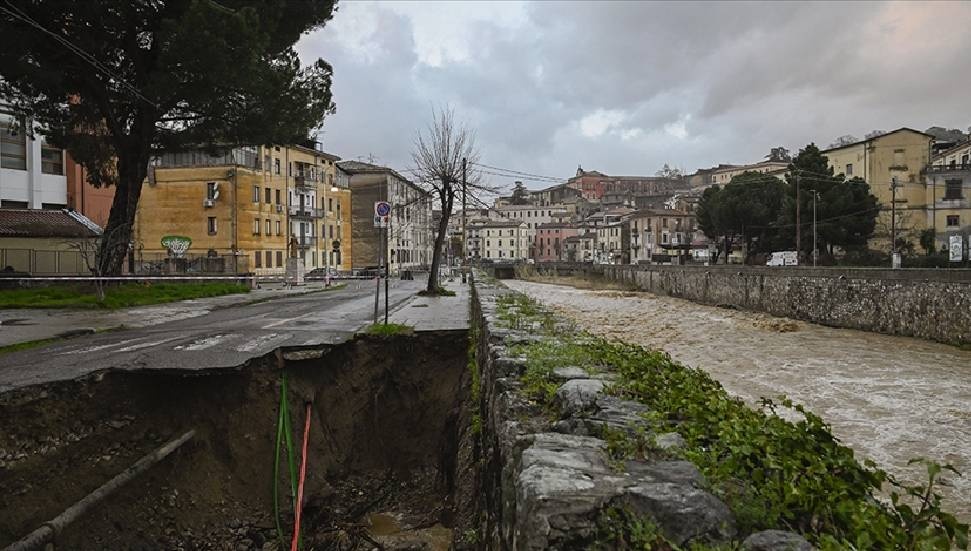 İtalya'da Aşırı Yağışlar Sel ve Taşkınları Tetikledi