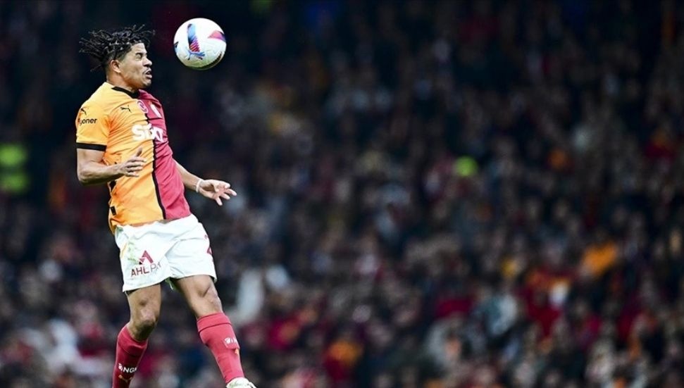 Galatasaraylı Gabriel Sara, milli takımda sakatlandı