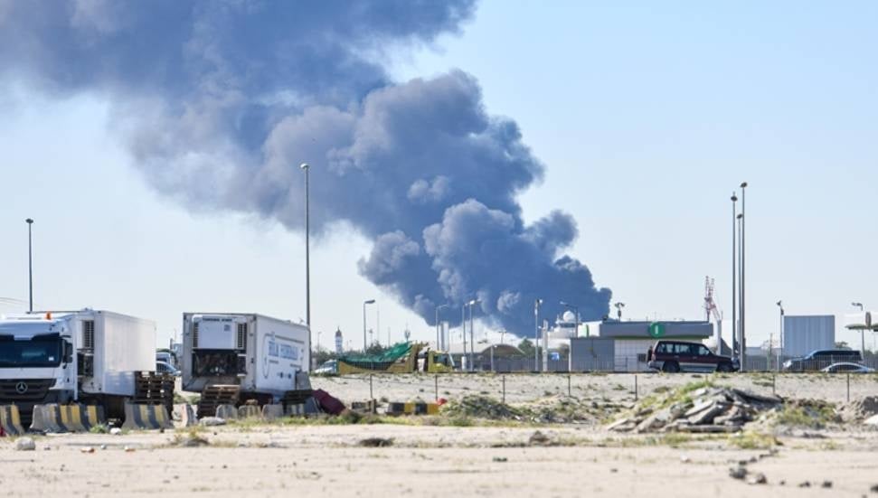 Kuveyt'teki petrol rafinerisine İHA saldırısı: Yangın çıktı