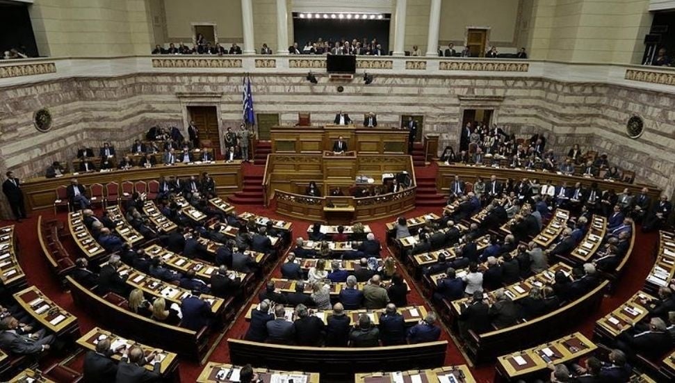 Yunanistan'da Yolsuzluk Soruşturması Nedeniyle Kabine Revizyonu