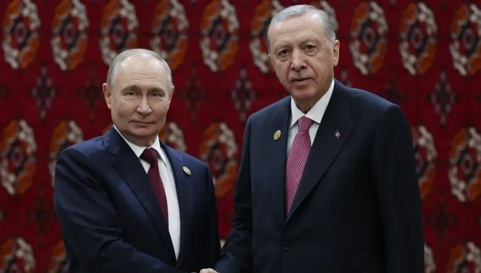 Erdoğan, Putin ile Türkiye-Rusya İlişkilerini Görüştü