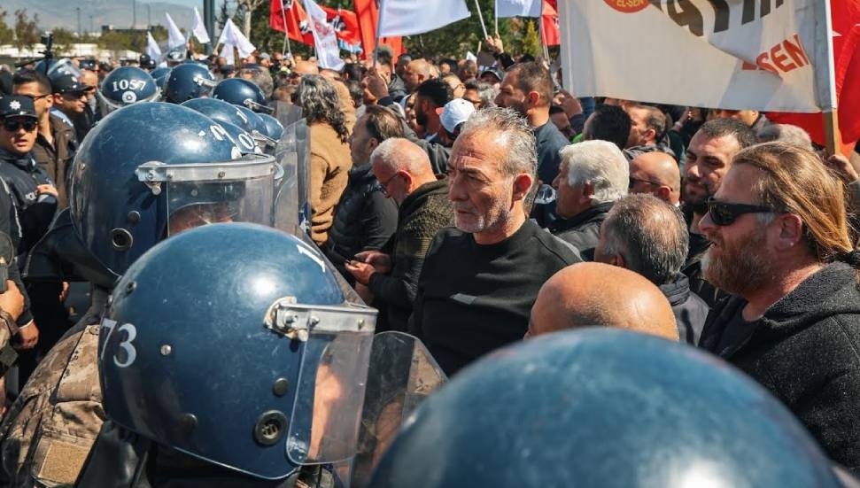 Mustafa Yalınkaya: Yarın halkı genel grevde sokaklara çağırdı