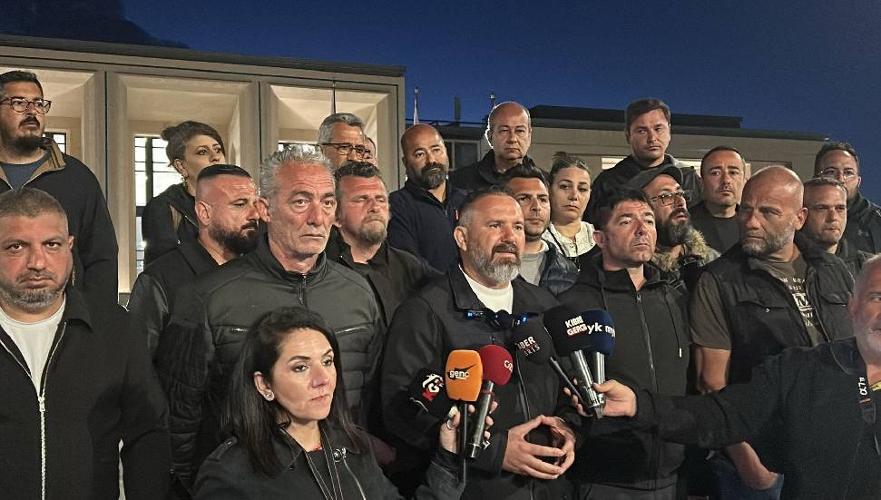 CANLI - Hükümetten sendikalara 'uzlaşı' için yeni öneri: Değerlendirmeyeceğiz, seçim tarihi açıklasınlar!