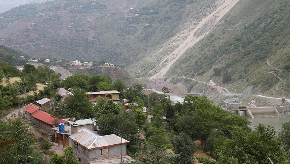 Hindistan, Bangladeş Sınırında Timsah ve Zehirli Yılan Salmayı Planlıyor