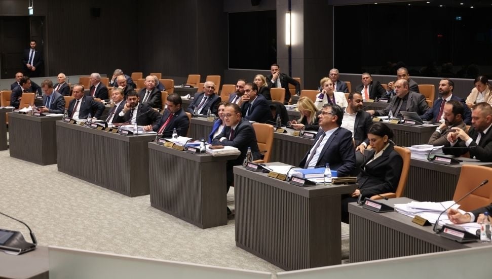 CANLI- Meclis Genel Kurulu açıldı: Sendika temsilcileri Meclis'i terk etti!