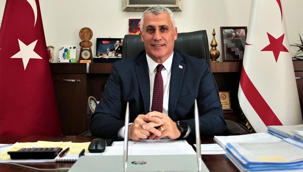 Akaryakıt Fiyatları: Amcaoğlu, Türkiye ve Güney Kıbrıs'tan Daha Ucuz