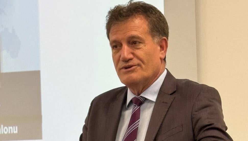 Erhan Arıklı: Hükümet uzlaşı arayışında ve ortamı yumuşatmayı hedefliyor