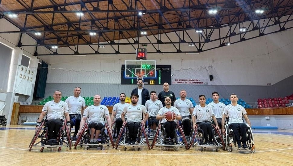 Vakıflar Tekerlekli Sandalye Basketbol Takımı'ndan anlamlı zafer