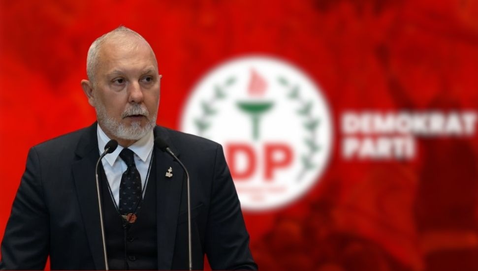 Demokrat Parti'den Üstel'e Tepki: Yasayı Geri Çektiğini Basından Öğrendik