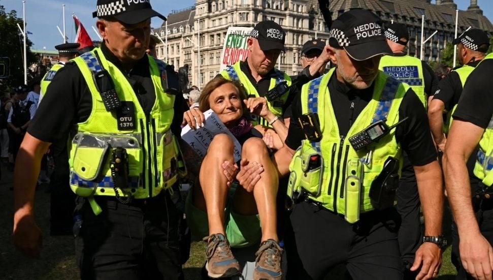 Londra'da 'Palestine Action' eyleminde 523 kişi gözaltına alındı