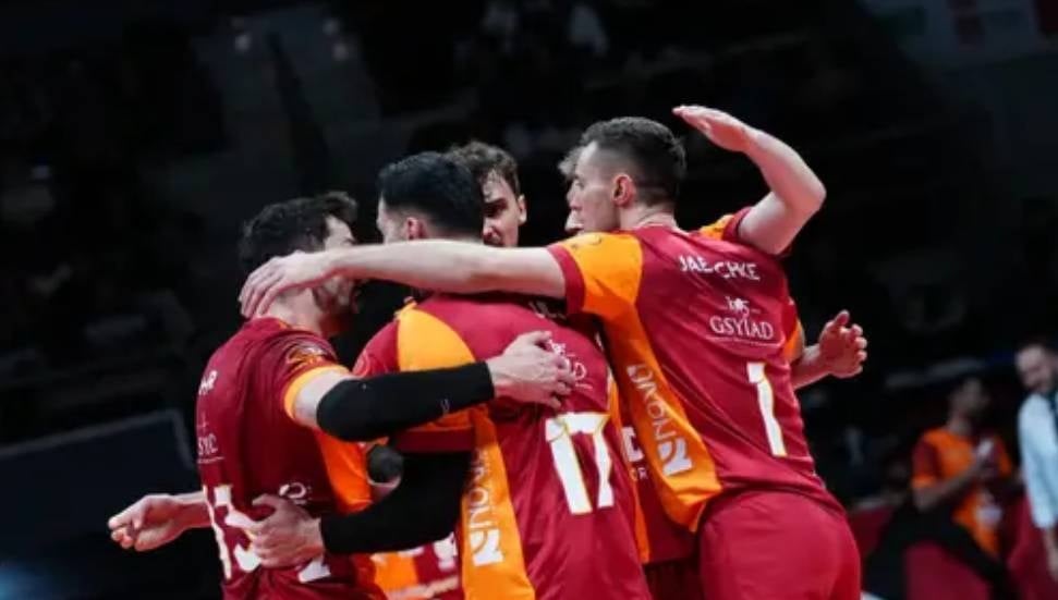 Galatasaray HDI Sigorta, Halkbank'ı 3-0 ile Geçti