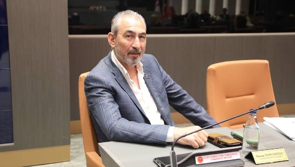 Hasan Tosunoğlu: Meclis'in Kapatılması Siyasetin Büyük Ayıbıdır