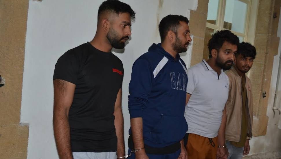 Surlariçi'nde Korona Çaldığı İçin Kavga: Zanlılar Tutuklu Kalacak