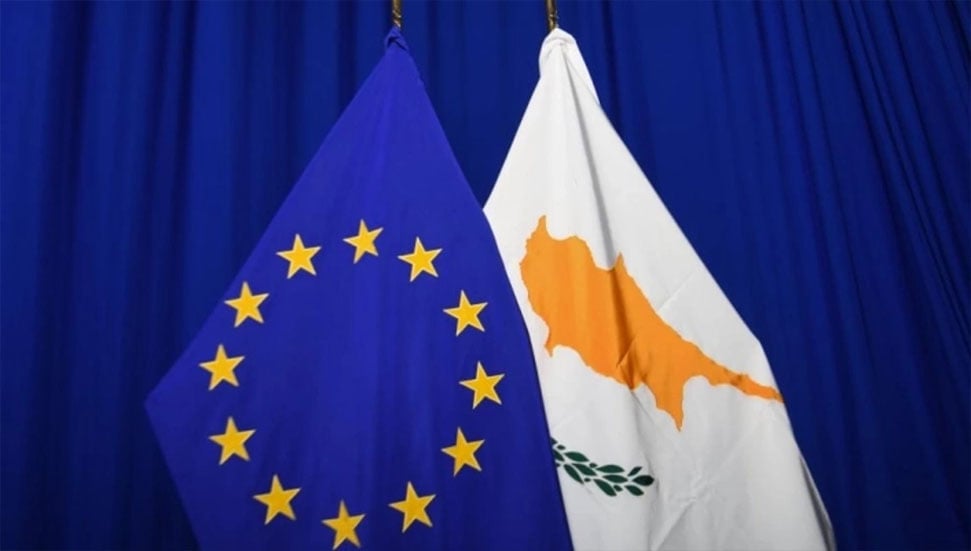 Güney Kıbrıs'taki AB zirvesinde 42/7 maddesi gündeme gelebilir