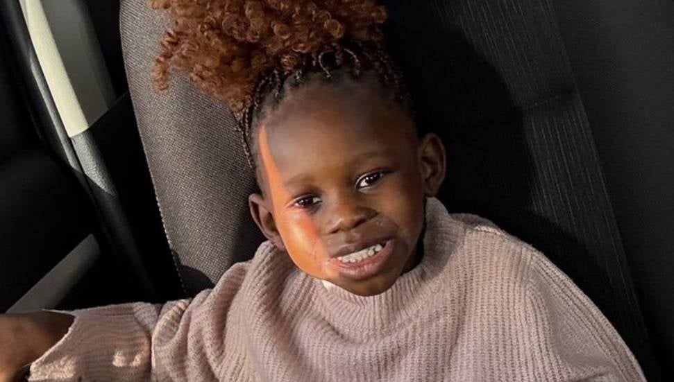 Gönyeli'de 4 Yaşındaki Kız Çocuğu Tek Başına Bulundu, Aile Aranıyor