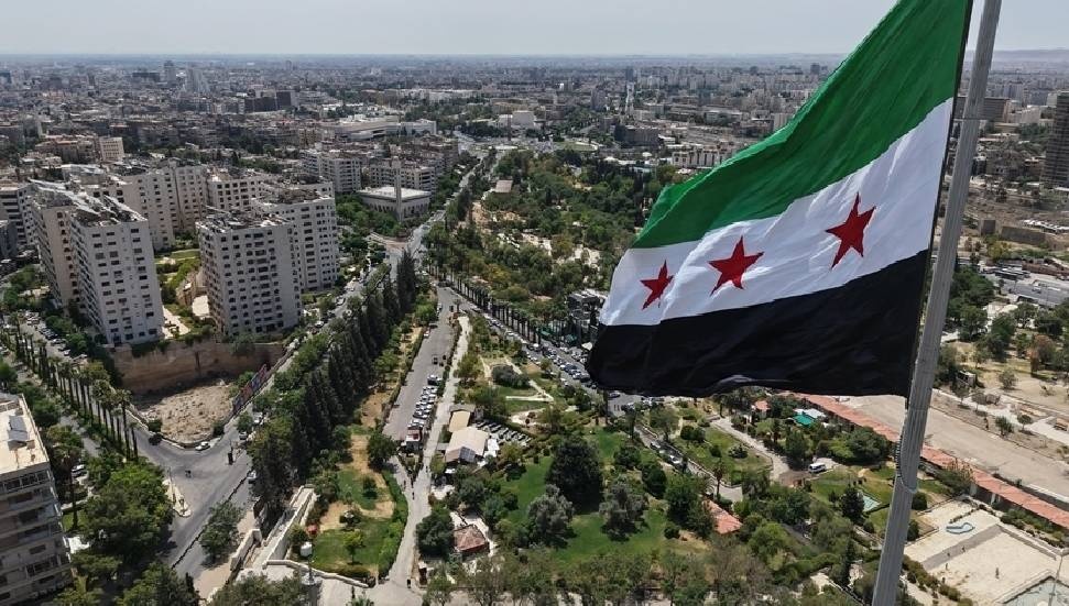 Suriye, ABD Askeri Noktalarının Devrini Memnuniyetle Karşıladı