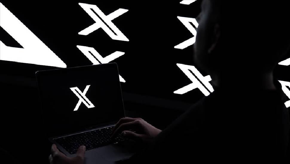 İngiltere Araştırması: X, 13 Yaşındaki Çocuklara Cinsel İçerik Öneriyor