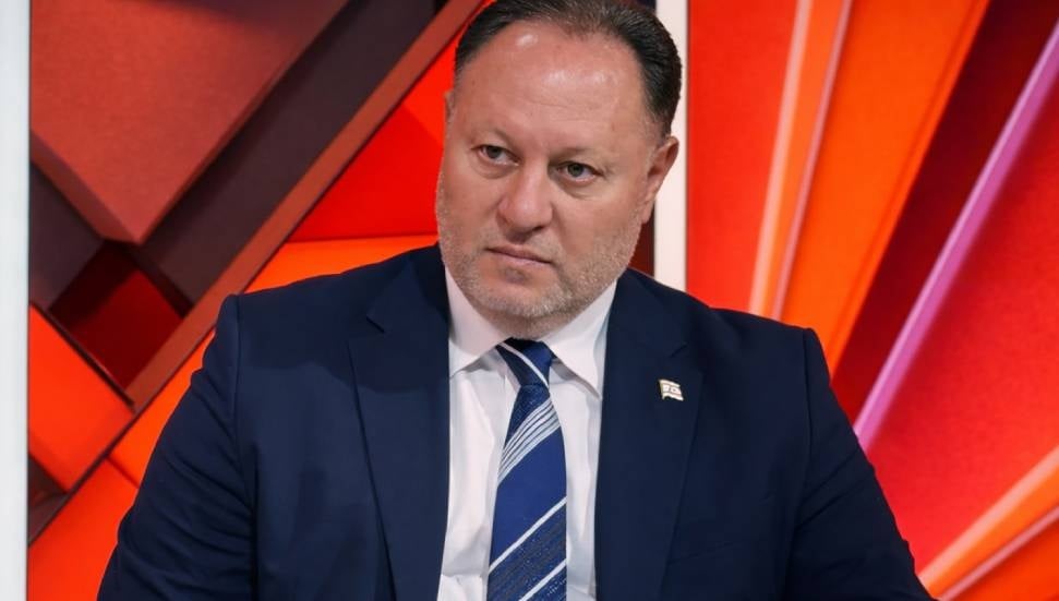 Öztürkler: Erdoğan'ın Kıbrıs'taki izolasyonların son bulması çağrısını memnuniyetle karşılıyoruz