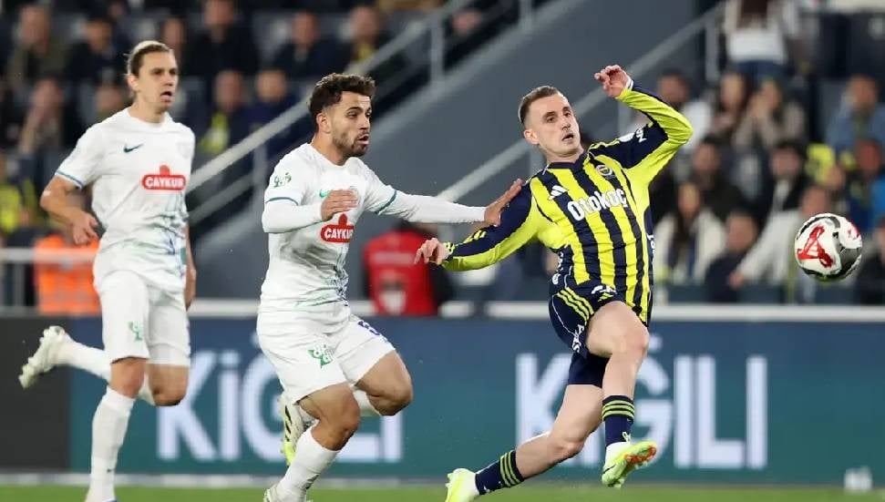 Fenerbahçe, Kadıköy'de 90+8'de 2 puan kaybetti: 2-2