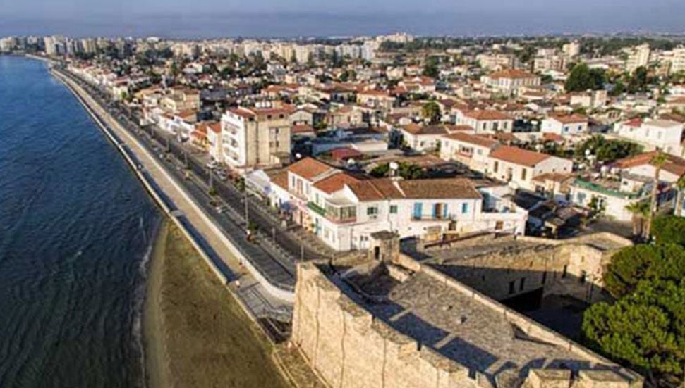 Güney Kıbrıs'ta Yabancı Yatırımlar: Taşınmaz Satışları Artıyor